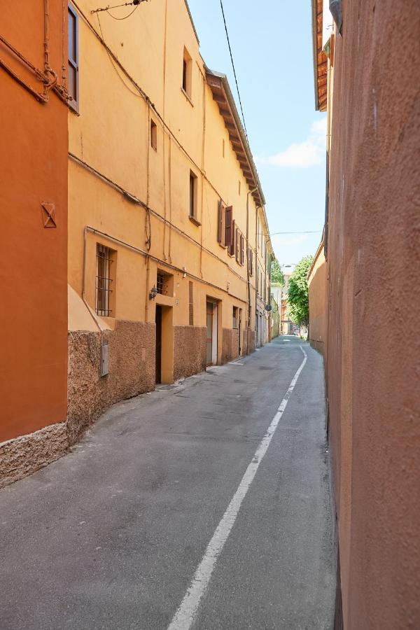 Italian Design Small Attic โบโลญญา ภายนอก รูปภาพ